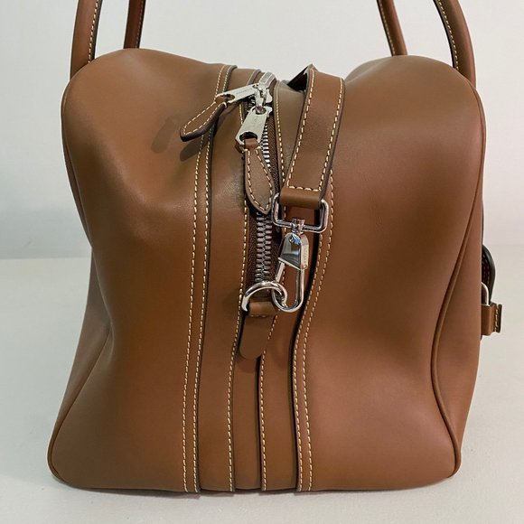 Burberry Medium Leather Cube Bag - Picture 2 of 6